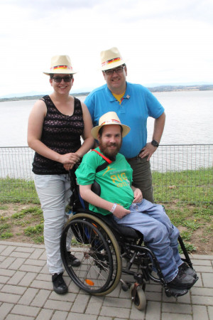 Markus Igel mit seinen Betreuern