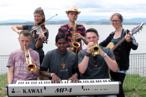 Andreas Angela Nikhil Sebastian Mirko Tabea vlnr chw